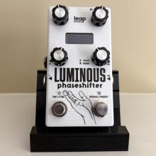 Alexander Luminous Phaseshifter 