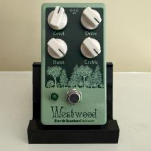 EarthQuaker Devices Westwood Translucent Drive Manipulator